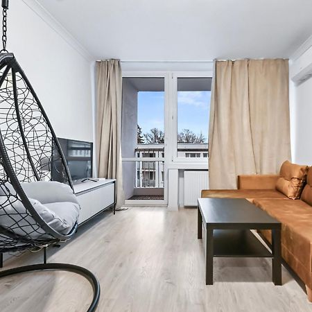 Rentplanet - Apartament Muranow Варшава Екстериор снимка